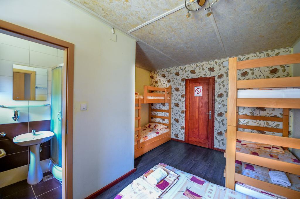 San Art Floating Hostel & Apartments Belgrade Luaran gambar
