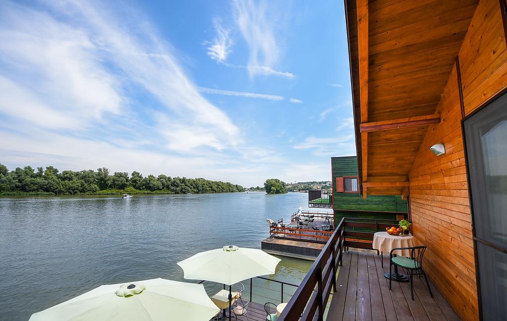 San Art Floating Hostel & Apartments Belgrade Luaran gambar