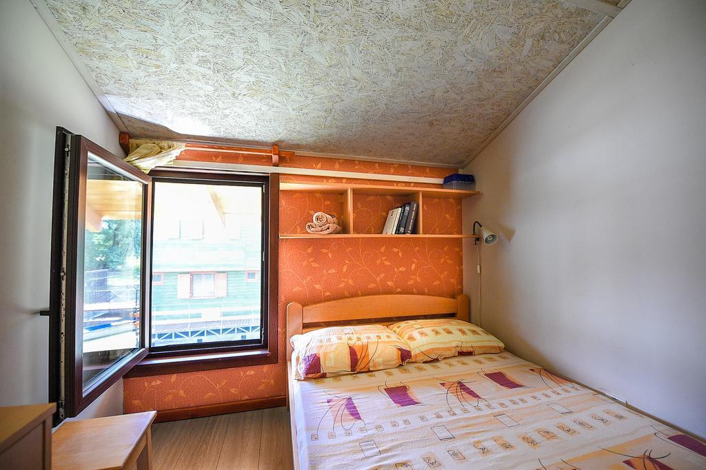 San Art Floating Hostel & Apartments Belgrade Luaran gambar